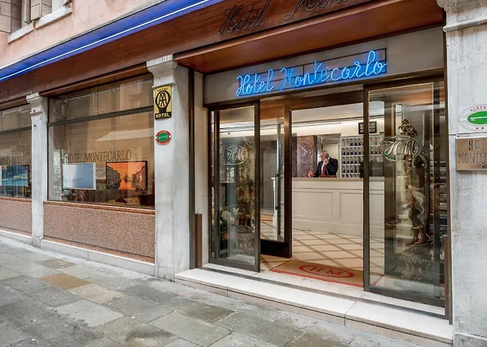 Hotel Montecarlo